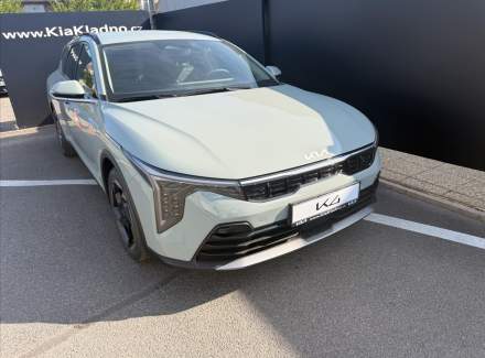 Kia - K4