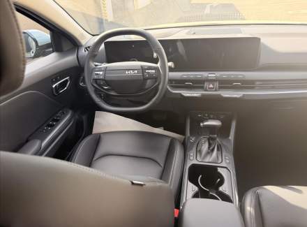 Kia - K4