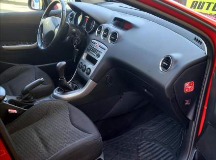 Peugeot - 308