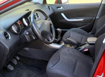 Peugeot - 308