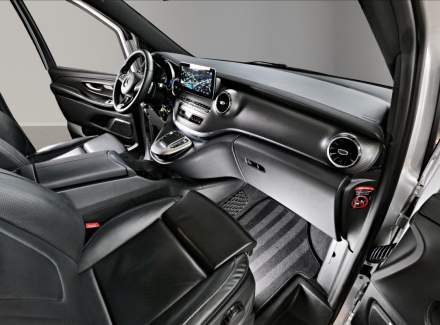 Mercedes-Benz - V-class