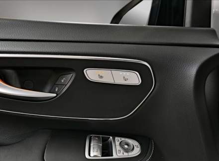 Mercedes-Benz - V-class