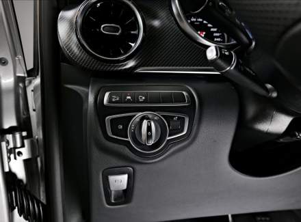 Mercedes-Benz - V-class