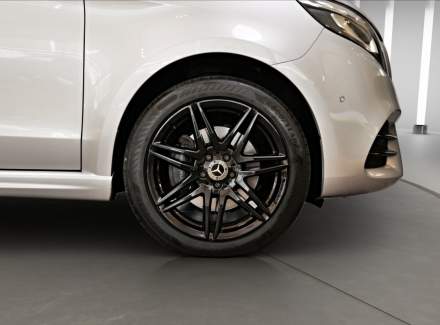 Mercedes-Benz - V-class