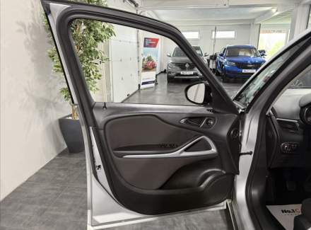 Opel - Zafira