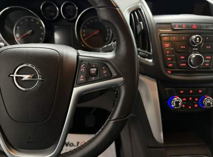Opel - Zafira