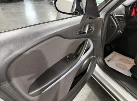 Opel - Zafira