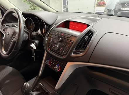 Opel - Zafira