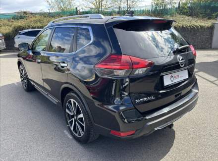 Nissan - X-Trail