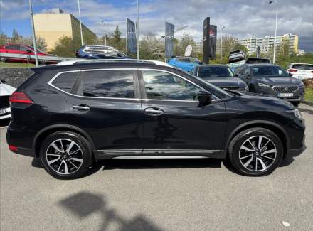 Nissan - X-Trail