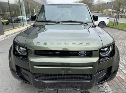 Land Rover - Defender