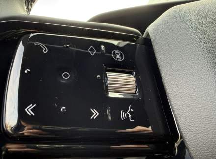 Land Rover - Range Rover Evoque