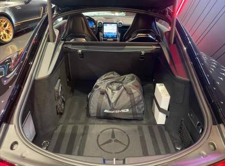 Mercedes-Benz - AMG GT