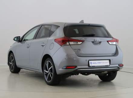 Toyota - Auris