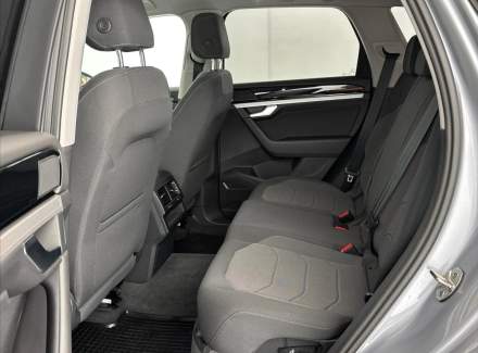 Volkswagen - Touareg