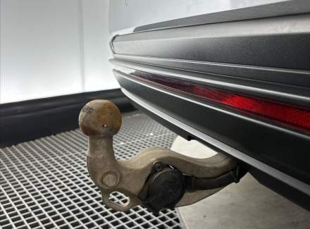 Volkswagen - Touareg