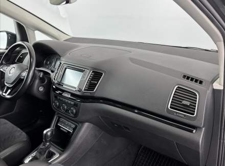 Volkswagen - Sharan