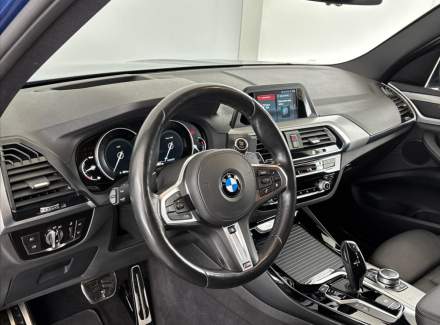 BMW - X3