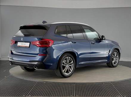 BMW - X3