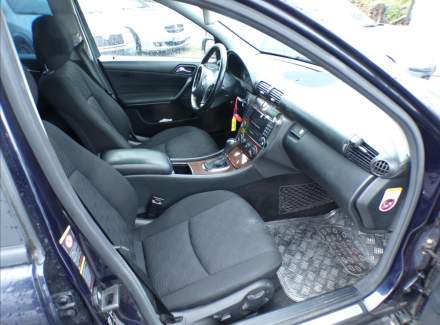 Mercedes-Benz - C-class