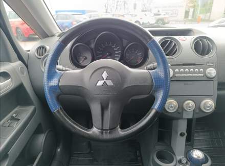 Mitsubishi - Colt
