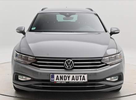 Volkswagen - Passat