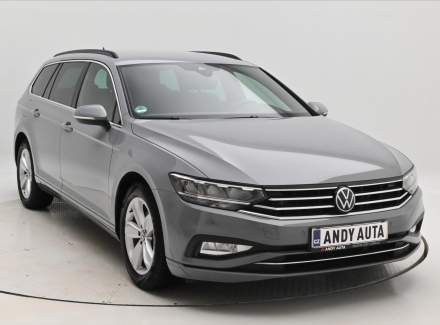 Volkswagen - Passat
