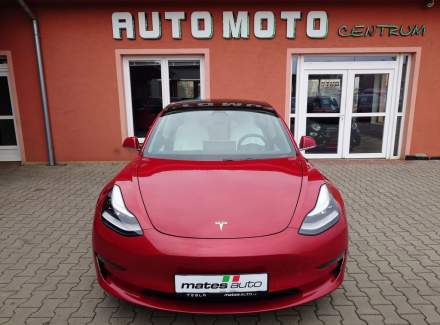 Tesla - Model 3