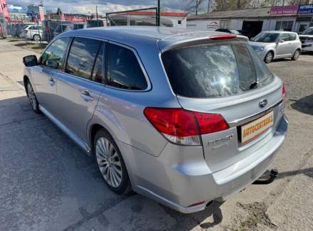 Subaru - Legacy