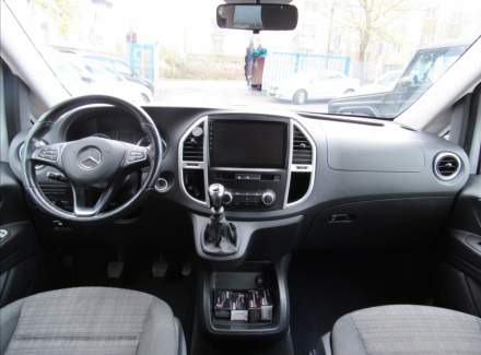 Mercedes-Benz - Vito