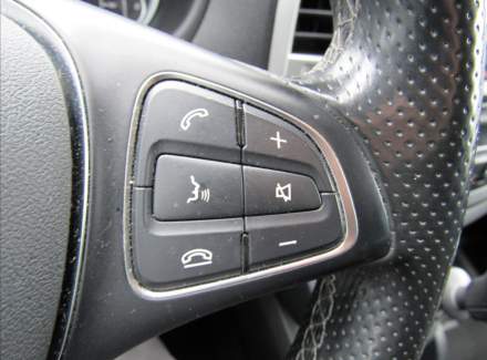 Mercedes-Benz - Vito