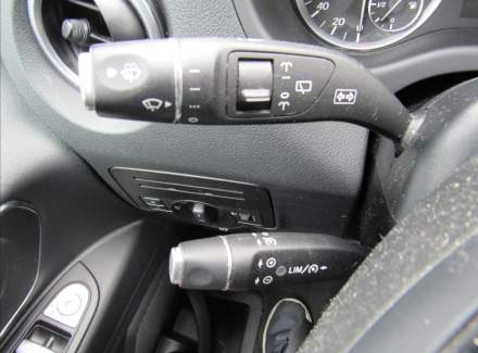 Mercedes-Benz - Vito