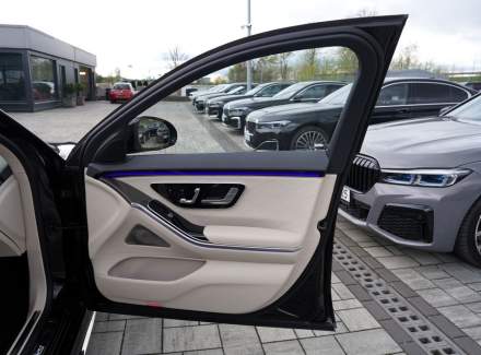 Mercedes-Benz - S-class