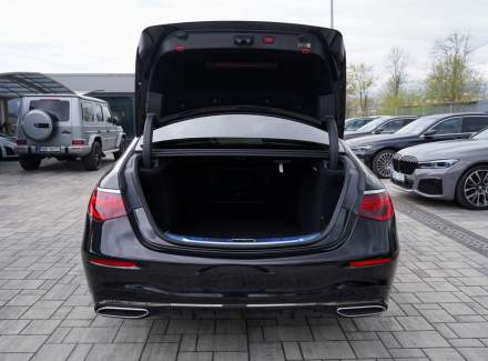 Mercedes-Benz - S-class