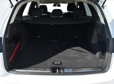 Mercedes-Benz - GLC