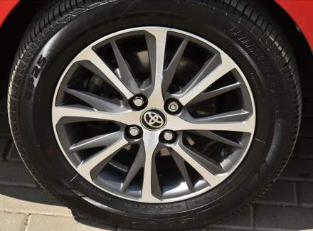 Toyota - Yaris