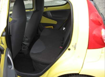 Peugeot - 107