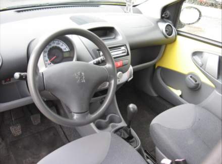Peugeot - 107
