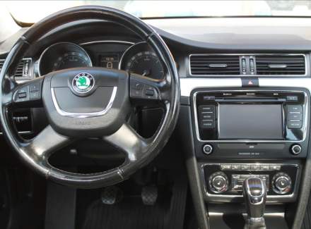 Škoda - Superb