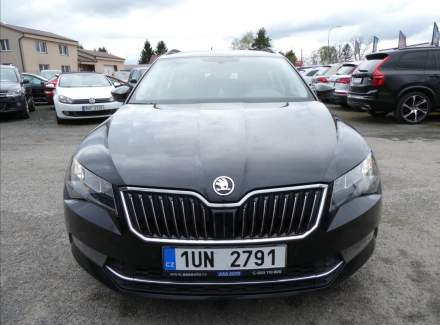 Škoda - Superb