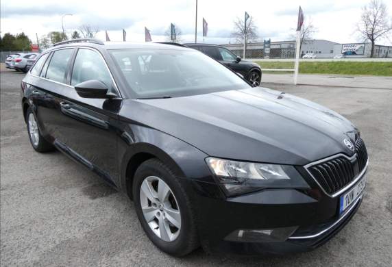 Škoda - Superb