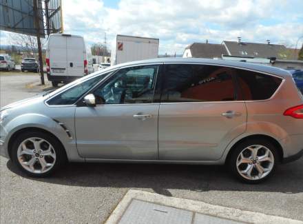 Ford - S-MAX