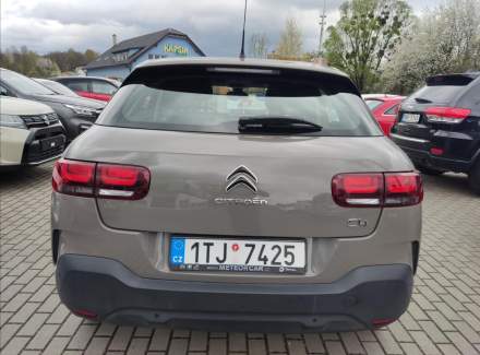 Citroën - C4