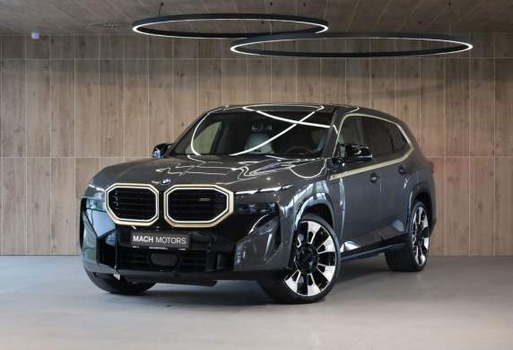 BMW - XM