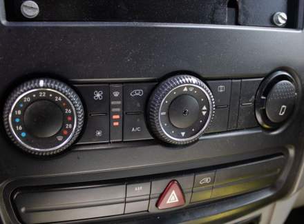 Mercedes-Benz - Sprinter