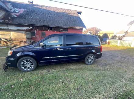 Chrysler - Town & Country