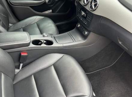 Mercedes-Benz - B-class