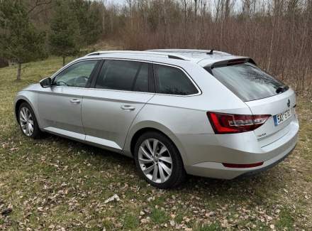 Škoda - Superb