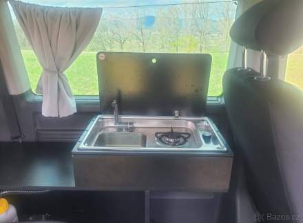 Volkswagen - Caravelle