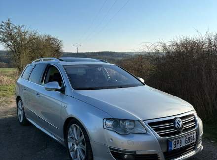Volkswagen - Passat